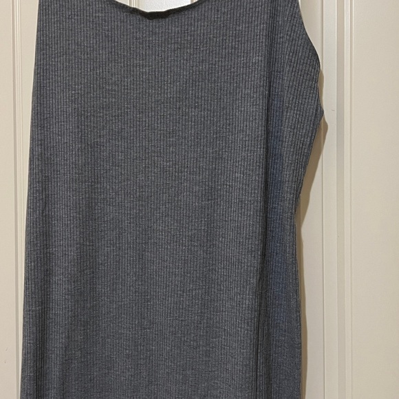H&M Ribbed Gray Dress - Picture 3 of 4